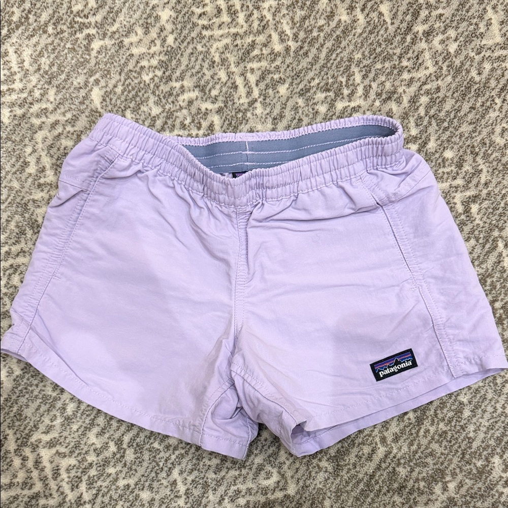 Patagonia kids Light Purple baggies Shorts, size M